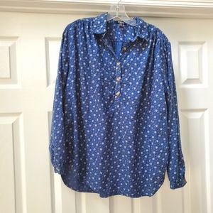 Chaps Blue White Flower Top MEDIUM